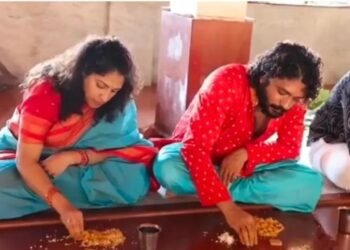 ಉಡುಪಿ ಕೃಷ್ಣ ಮಠದಲ್ಲಿ ನೆಲಭೋಜನ ಮಾಡಿ ಹರಕೆ ತೀರಿಸಿದ ವಸಿಷ್ಠ ಸಿಂಹ-ಹರಿಪ್ರಿಯಾ ದಂಪತಿ!