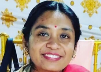 ಏಕಾಂಗಿಯಾಗಿದ್ದ ದೆಹಲಿ ವಿವಿ ಸಹಾಯಕ ಪ್ರಾಧ್ಯಾಪಕಿ ನಿಗೂಢ ಕೊಲೆ : ಬೀಗ ಹಾಕಿದ್ದ ಫ್ಲಾಟ್‌ನಲ್ಲಿ ಪತ್ತೆಯಾಯ್ತು ಮೃತದೇಹ