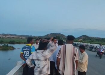 ತುಂಗಭದ್ರಾ ನದಿಯಲ್ಲಿ ಅಪರಿಚಿತ ವ್ಯಕ್ತಿಯ ಶವ ಪತ್ತೆ!
