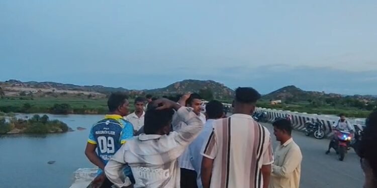 ತುಂಗಭದ್ರಾ ನದಿಯಲ್ಲಿ ಅಪರಿಚಿತ ವ್ಯಕ್ತಿಯ ಶವ ಪತ್ತೆ!