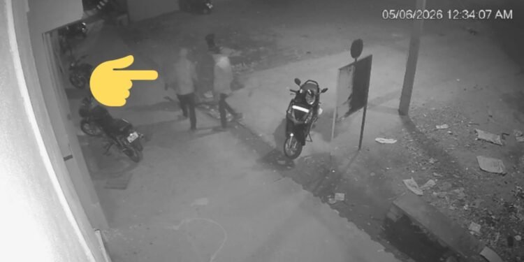 ವಿಜಯನಗರದಲ್ಲಿ ರಾತ್ರೋರಾತ್ರಿ ಮುಸುಕುಧಾರಿಗಳ ಓಡಾಟ : ಕಳ್ಳತನದ ಸಂಚು ಶಂಕೆ!