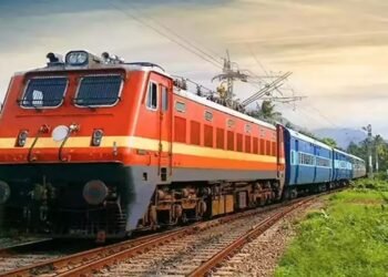 ಜನರಲ್ ಟಿಕೆಟ್ ಪಡೆದು ಸ್ಪೀಲರ್, ಎಸಿ ಬೋಗಿಯಲ್ಲಿ ಹತ್ತಿದರೆ ಭಾರಿ ದಂಡ ; ಇಲ್ಲಿದೆ ಮೊತ್ತ