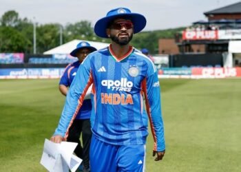 ಐರ್ಲೆಂಡ್ ಎದುರು ಸೋಲು ಕಂಡು ಕಂಗೆಟ್ಟ ಟೀಮ್ ಇಂಡಿಯಾ – ಸಹ ಆಟಗಾರರಿಗೆ ಶ್ರೇಯಸ್ ಐಯ್ಯರ್​ ಎಚ್ಚರಿಕೆ