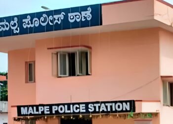 ಉಡುಪಿ : ಆಸ್ತಿಗಾಗಿ ಹೆತ್ತ ತಂದೆ ತಾಯಿಯನ್ನೇ ಮನೆಯಿಂದ ಹೊರದಬ್ಬಿದ ಮಗ