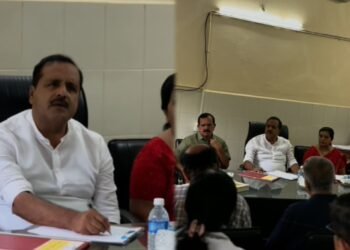 ಬೆಳ್ಳಂಬೆಳಗ್ಗೆ ಕುಮಟಾ ತಾಲೂಕು ಆಸ್ಪತ್ರೆಗೆ ಸಚಿವ ಯು.ಟಿ. ಖಾದರ್ ಭೇಟಿ
