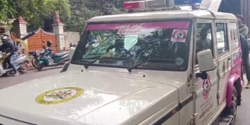 ಪ್ರೀತಿ ನಿರಾಕರಿಸಿದ ಅಪ್ರಾಪ್ತೆಯನ್ನು ನೆಲಕ್ಕೆ ಹಾಕಿ ತುಳಿದ ಪಾಗಲ್‌ ಪ್ರೇಮಿ