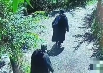 ಶೋಪಿಯಾನ್ ತೋಟದಲ್ಲಿ ಉಗ್ರರ ಬೇಟೆ : ತಪ್ಪಿಸಿಕೊಳ್ಳುವ ಹಾದಿಗಳನ್ನು ಬಂದ್ ಮಾಡಿದ ಭಾರತೀಯ ಸೇನೆ!