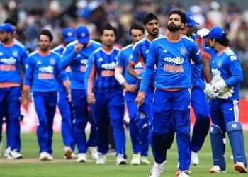 ಮತ್ತೆ ಮುಖಭಂಗ ; ಬ್ರೂಕ್ ಅಬ್ಬರಕ್ಕೆ ಶರಣಾದ ಭಾರತ.. ಗಂಭೀರ್-ಶ್ರೇಯಸ್ ಮೇಲೆ ಹೆಚ್ಚಿದ ಒತ್ತಡ