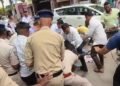 ನೀಟ್ ವಿವಾದ : ಬೆಂಗಳೂರಲ್ಲಿ ಭಾರೀ ಹೈಡ್ರಾಮಾ.. ಬಿಜೆಪಿ ಕಚೇರಿ ಮುತ್ತಿಗೆಗೆ ಕಾಂಗ್ರೆಸ್​​ ಯತ್ನ!