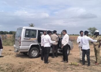 ಕೊಪ್ಪಳದಲ್ಲಿ ಅಕ್ರಮ ಮರಳು ಗಣಿಗಾರಿಕೆ ಮೇಲೆ ಲೋಕಾಯುಕ್ತ ದಾಳಿ – 9 ಮಂದಿ ವಿರುದ್ಧ FIR