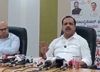 7 ಸಾವಿರ ವಿದ್ಯಾರ್ಥಿಗಳಿಗೆ HIV ಸೋಂಕು ಎಂಬ ಸುದ್ದಿ ಸುಳ್ಳು : ಆರೋಗ್ಯ ಇಲಾಖೆ ಸ್ಪಷ್ಟನೆ!