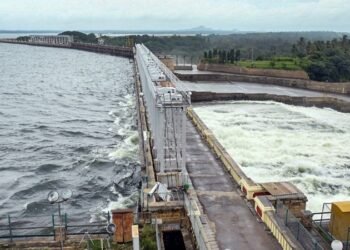 100 ಅಡಿ ತುಂಬಿದ KRS ನೀರಿನ ಮಟ್ಟ.. ರೈತರು ಖುಷ್‌!