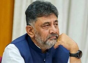 ಸಚಿವ ಸ್ಥಾನ ಕಗ್ಗಂಟು : ‘ಕೈ’ಗೆ ಬಂಡಾಯದ ಬಿಸಿ.. ಖಾತೆ ಹಂಚಿಕೆಗೂ ಹೊಸ ತಲೆನೋವು!