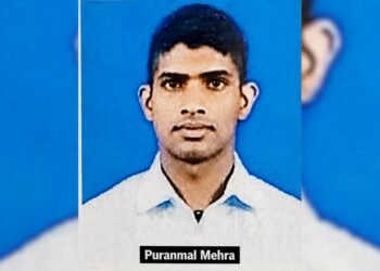 ಪತ್ನಿ, ಮಕ್ಕಳನ್ನು ಕೊಂದು ನೌಕಾಪಡೆ ಯೋಧ ಆತ್ಮಹತ್ಯೆ : ‘ಬಂದು ಶವ ತೆಗೆದುಕೊಂಡು ಹೋಗಿ’ ಎಂದು ತಾಯಿಗೆ ಮೆಸೇಜ್!