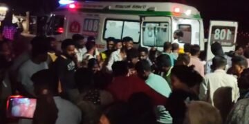 ಬೀಗರ ಔತಣ ಮುಗಿಸಿ ವಾಪಸ್ ಬರುತ್ತಿದ್ದ ಟೆಂಪೋ ಪಲ್ಟಿ ; 13ಕ್ಕೂ ಹೆಚ್ಚು ಮಂದಿಗೆ ಗಂಭೀರ ಗಾಯ!