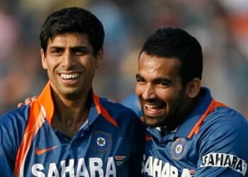 ಜಹೀರ್ ಖಾನ್ಗೂ ಮುನ್ನ CSK ಕಣ್ಣಲ್ಲಿ ಆಶಿಷ್ ನೆಹ್ರಾ ; ಕೋಚ್ ಆಯ್ಕೆ ಬಗ್ಗೆ ಅಶ್ವಿನ್ ಸ್ಫೋಟಕ ಹೇಳಿಕೆ