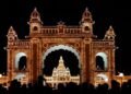 ಮೈಸೂರು ದಸರಾ: ದೀಪಾಲಂಕಾರದ ಕಂಬ ಕುಸಿತ