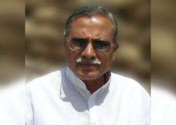 ನೀವೀಗ ಉತ್ತರಾಖಂಡ ರಾಜ್ಯಪಾಲ: ಮೊಮ್ಮಗನೊಂದಿಗೆ ವಾಕಿಂಗ್‌ ಮಾಡುತ್ತಿದ್ದ ಮಾಜಿ ಸಚಿವರಿಗೆ ಅಚ್ಚರಿಯ ಕರೆ!