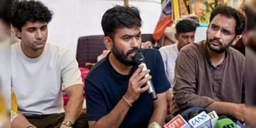 “ಜೈಲಿಗೆ ಹೋಗಲೂ ಸಿದ್ಧ”: ದೆಹಲಿ, ಮುಂಬೈ ಪ್ರತಿಭಟನೆಗೂ ಮುನ್ನ ಸಿಜೆಪಿ ಸ್ಥಾಪಕ ಅಭಿಜಿತ್ ದೀಪ್ಕೆ
