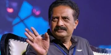 “ನಾವು ಬಾಂಗ್ಲಾದೇಶ ಅಥವಾ ನೇಪಾಳ ಅಲ್ಲ, ಪ್ರಜಾಪ್ರಭುತ್ವದ ಮೂಲವೇ ಅಧಿಕಾರ ಬದಲಾವಣೆ”: ನಟ ಪ್ರಕಾಶ್ ರೈ ಪ್ರತಿಪಾದನೆ!