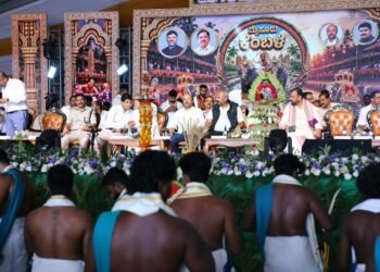 ‘ಗೌರವಧನ ಬಿಡುಗಡೆಗೆ ಆಗ್ರಹ’: ವಿಕಲಚೇತನರ ರಾಮನಗರ-ಬೆಂಗಳೂರು ಪಾದಯಾತ್ರೆಗೆ ವಿಪಕ್ಷ ನಾಯಕ ಆರ್. ಅಶೋಕ್ ಸಾಥ್