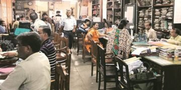 ಸಾರ್ವಜನಿಕರೇ ಗಮನಿಸಿ: ನಿಮ್ಮ ಸಮಸ್ಯೆ ಬಗೆಹರಿಸದ ಅಧಿಕಾರಿಗಳಿಗೆ ಬೀಳಲಿದೆ ಇನ್ನು ದಂಡ!