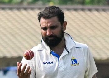 ರಣಜಿ ಟ್ರೋಫಿ: ಕಂಬ್ಯಾಕ್ ಪಂದ್ಯದಲ್ಲೇ ಮಿಂಚಿದ ಮೊಹಮ್ಮದ್ ಶಮಿ, ಕೇರಳ ವಿರುದ್ಧ ಬಂಗಾಳಕ್ಕೆ ಮೇಲುಗೈ