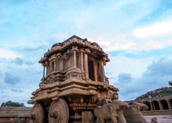 ಹಂಪಿಗೆ ಯುನೆಸ್ಕೋ ತಜ್ಞರ ತಂಡ ಭೇಟಿ