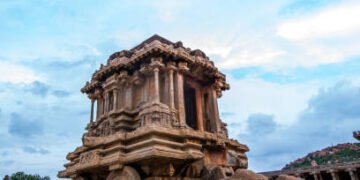 ಹಂಪಿಗೆ ಯುನೆಸ್ಕೋ ತಜ್ಞರ ತಂಡ ಭೇಟಿ