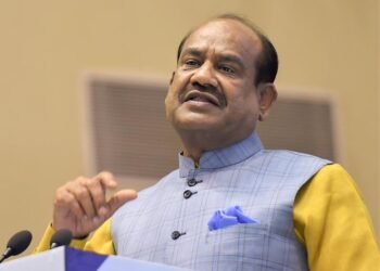 ಓಂ ಬಿರ್ಲಾಗೆ ಕಿತ್ತೂರು ಉತ್ಸವಕ್ಕೆ ಆಹ್ವಾನ