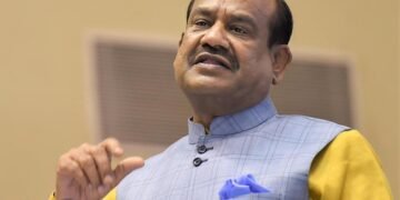 ಓಂ ಬಿರ್ಲಾಗೆ ಕಿತ್ತೂರು ಉತ್ಸವಕ್ಕೆ ಆಹ್ವಾನ